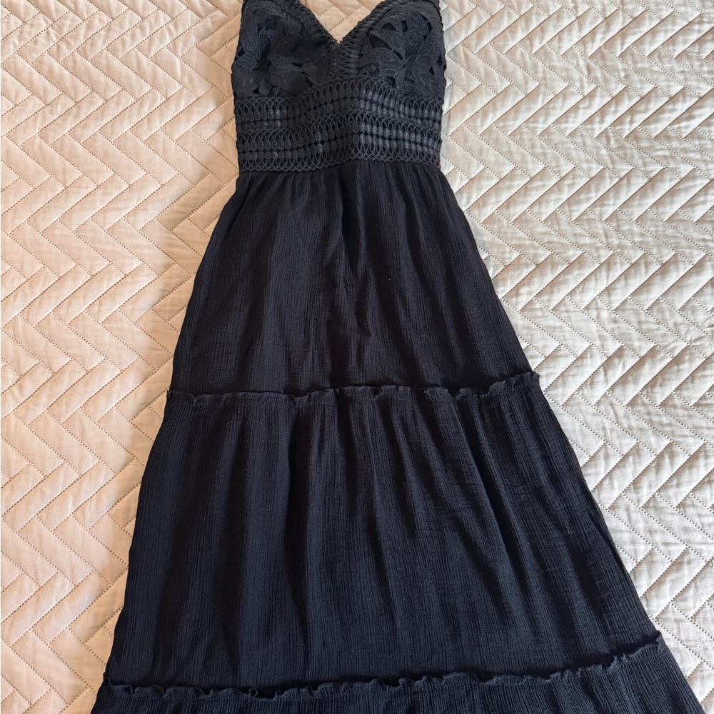 Elegant Black Lace Women’s Dress
